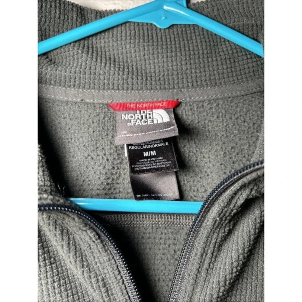 The North Face Men’s Medium‎ Gray 1/4 Zip Textured Fleece Pullover Sweater EUC
